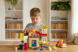 Amazon LEGO zestawy – przewodnik kolekcjonera po cenach, wyborze i przechowywaniu